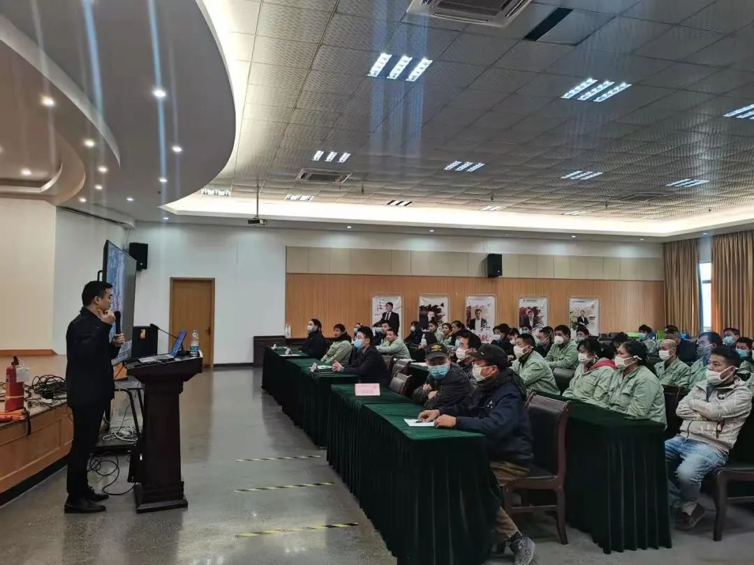 AK（中国）AK官方网站
集团2022年度首次安全培训圆满完成