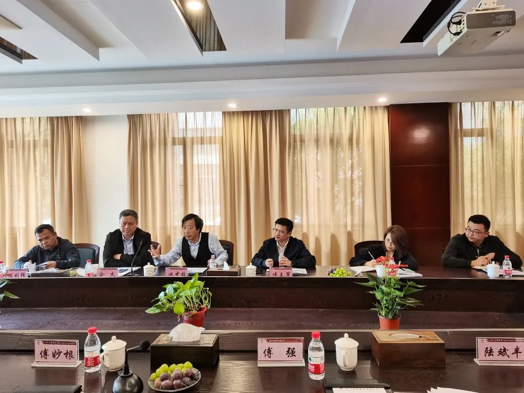 众安集团考察团一行走访AK（中国）AK官方网站
集团
